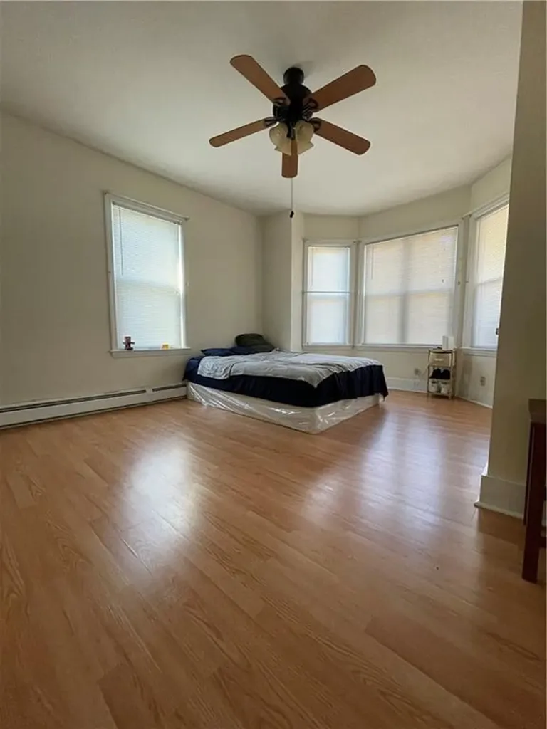 103 Hamlet Avenue Woonsocket RI 02895