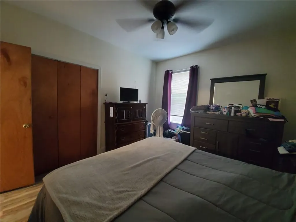 103 Hamlet Avenue Woonsocket RI 02895