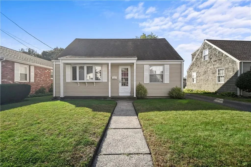 95 Windsor Road Pawtucket RI 02861