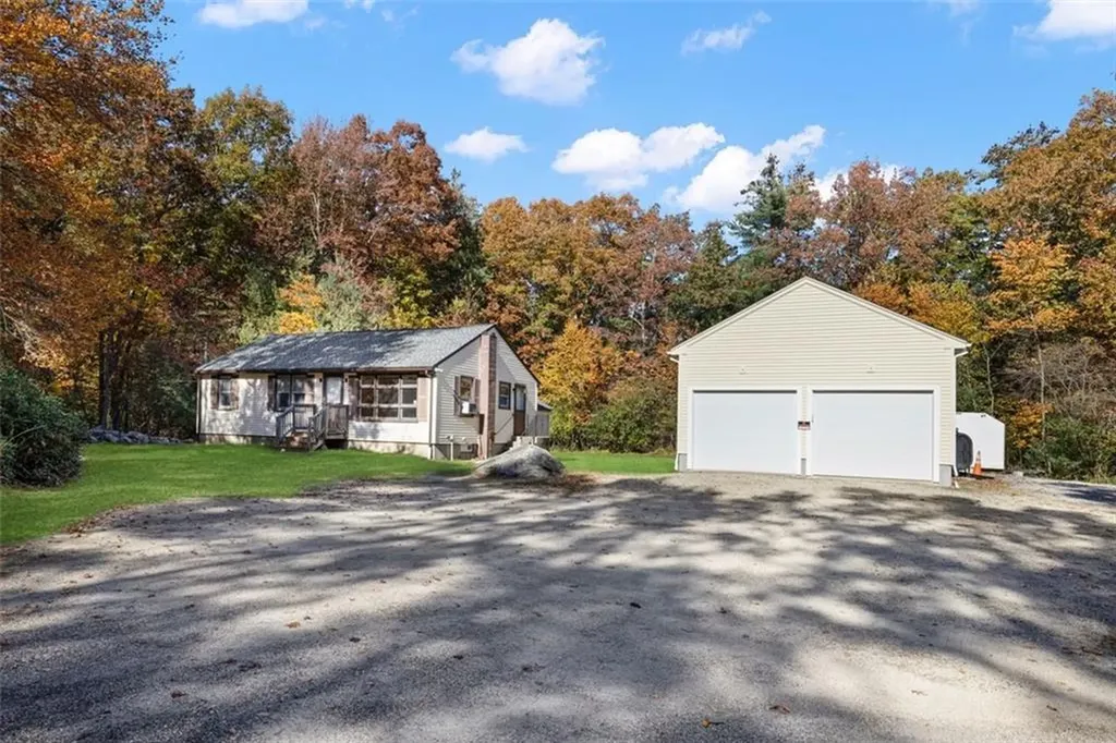 505 Log Road Smithfield RI 02917