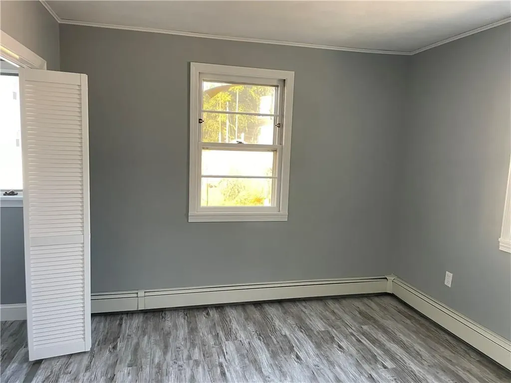 102 Ophelia Street Providence RI 02909