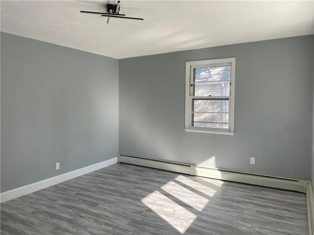 102 Ophelia Street Providence RI 02909