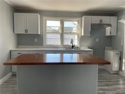 102 Ophelia Street Providence RI 02909