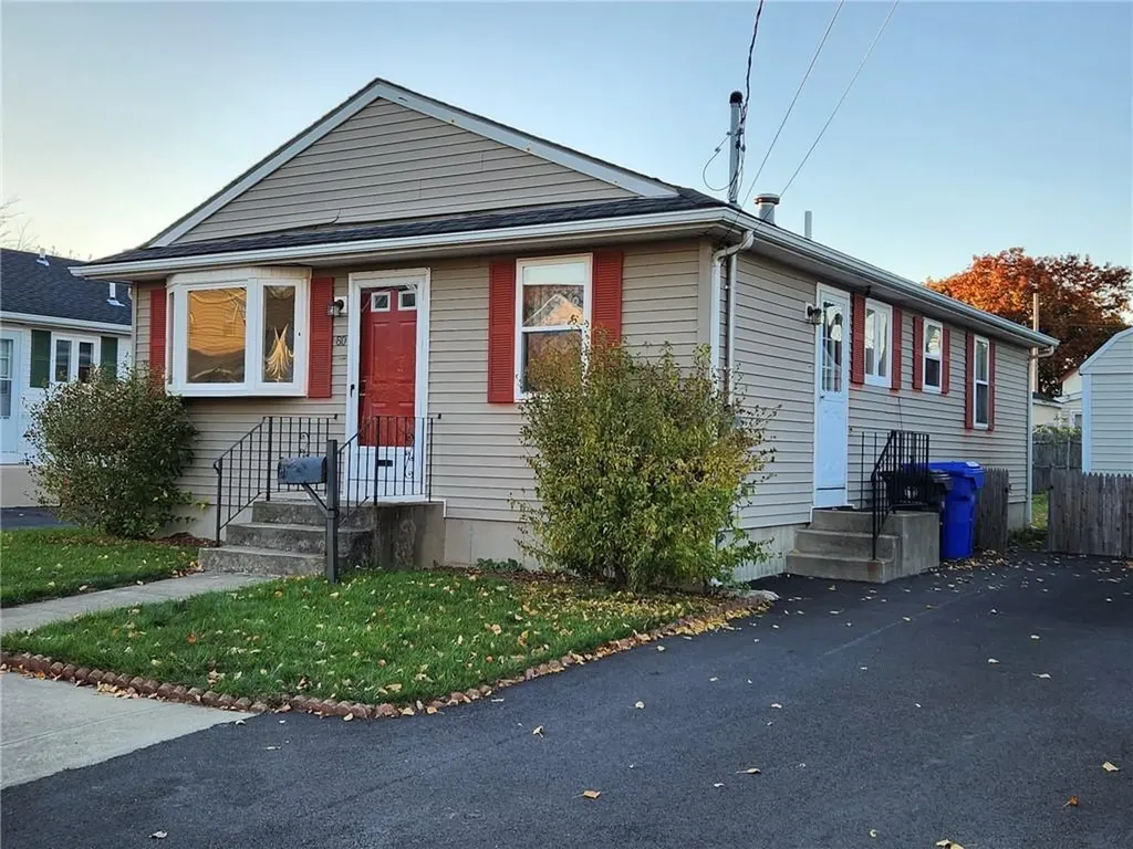60 Linton Street Pawtucket RI 02861