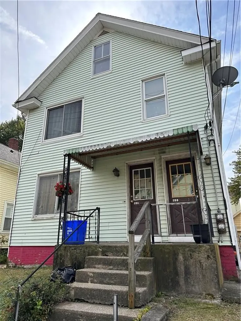 135 137 East Street Pawtucket RI 02860