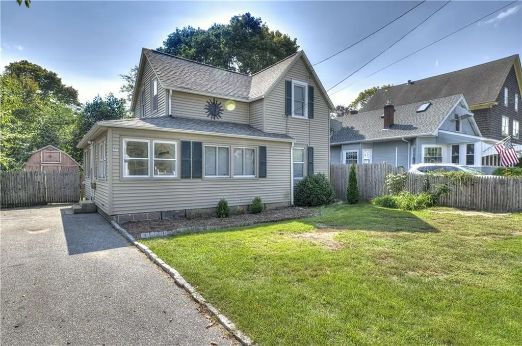 54 Dudley Avenue Warwick RI 02889