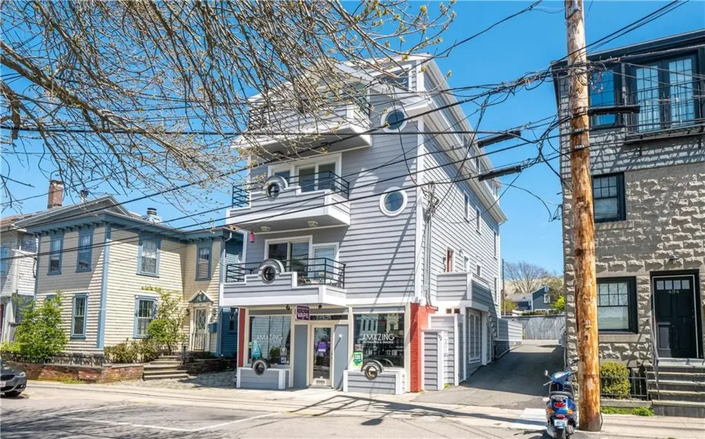 492 Thames Street Newport RI 02840