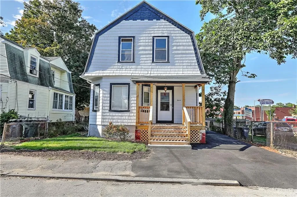 11 Hempstead Street Providence RI 02907