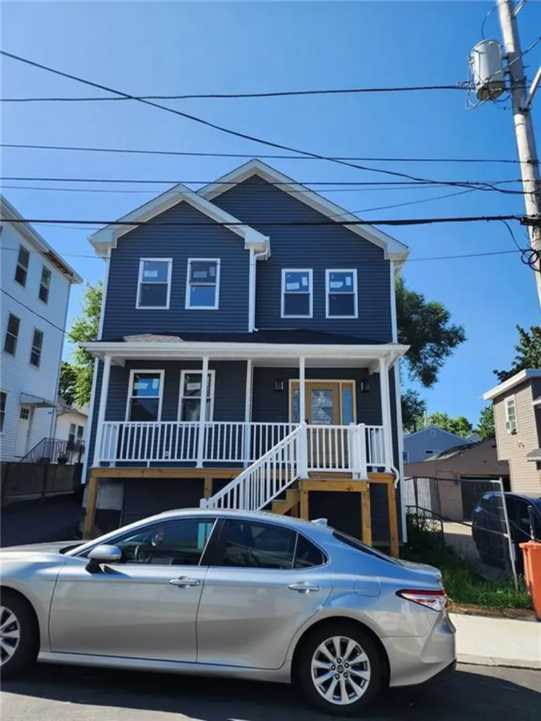 35 Hillhurst Avenue Providence RI 02909