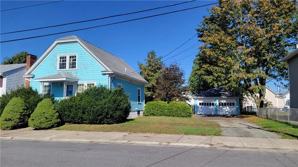 283 West Forest Avenue Pawtucket RI 02860