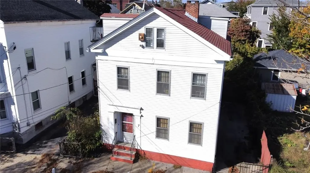 7 Vernon Street Providence RI 02903