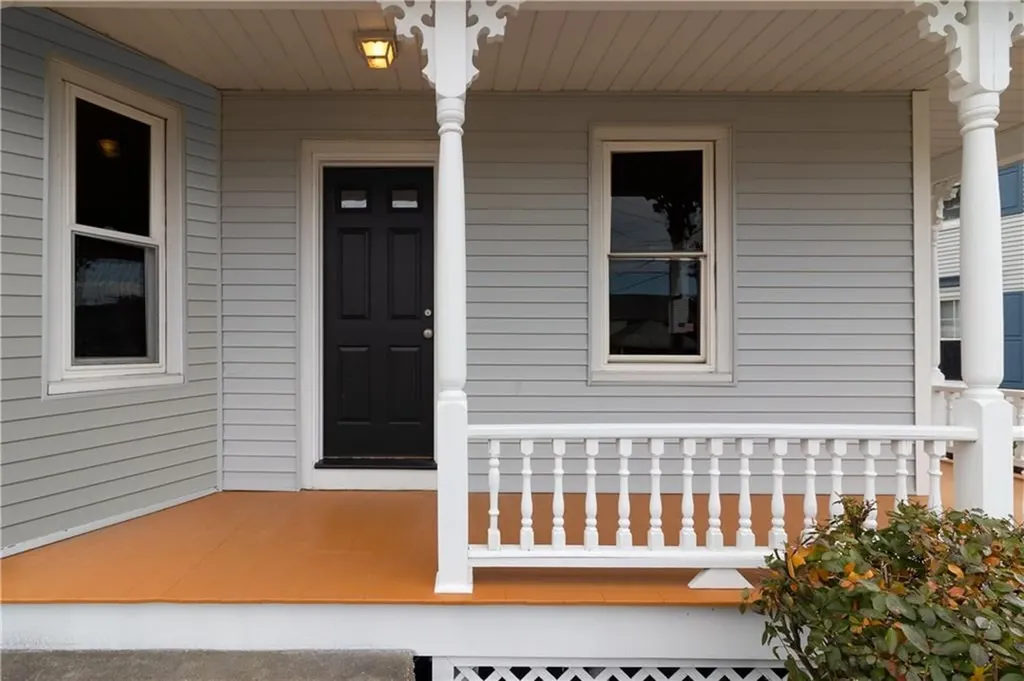 492 Winter Street Woonsocket RI 02895