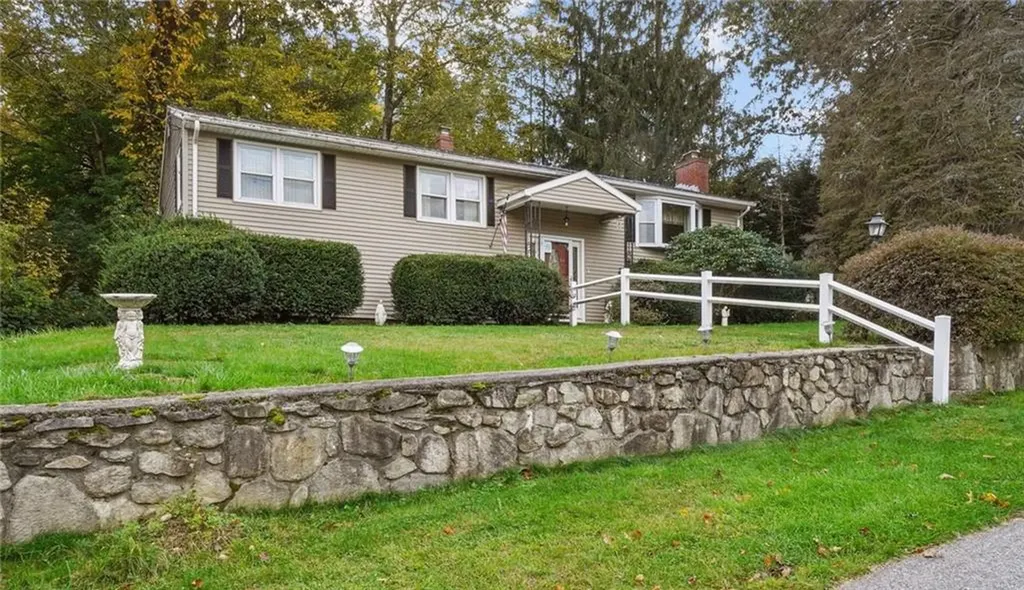1 Celona Drive Johnston RI 02919