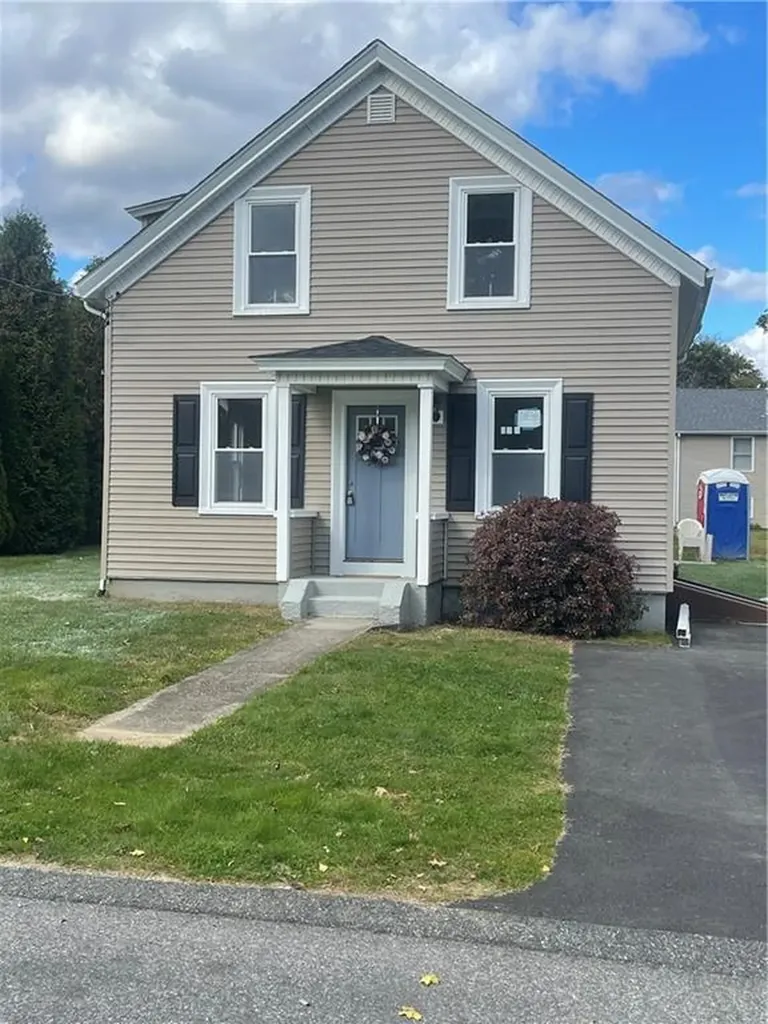 44 Seneca Street Cumberland RI 02864