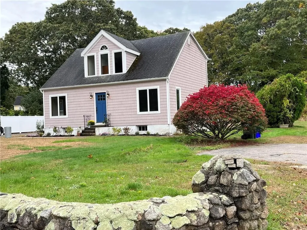 83 Old Post Road Westerly RI 02891
