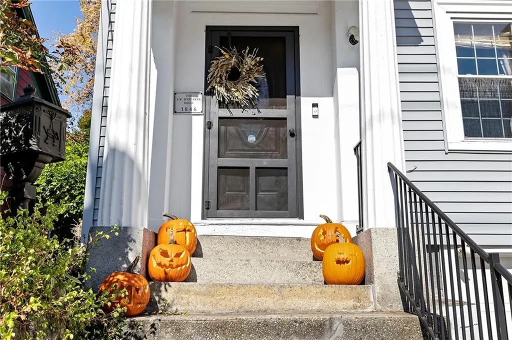 301 Blackstone Street Woonsocket RI 02895