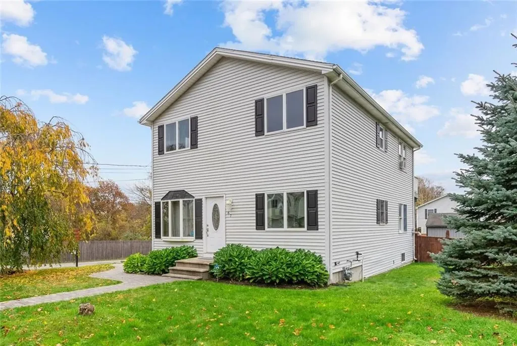 67 Verdi Street North Providence RI 02904
