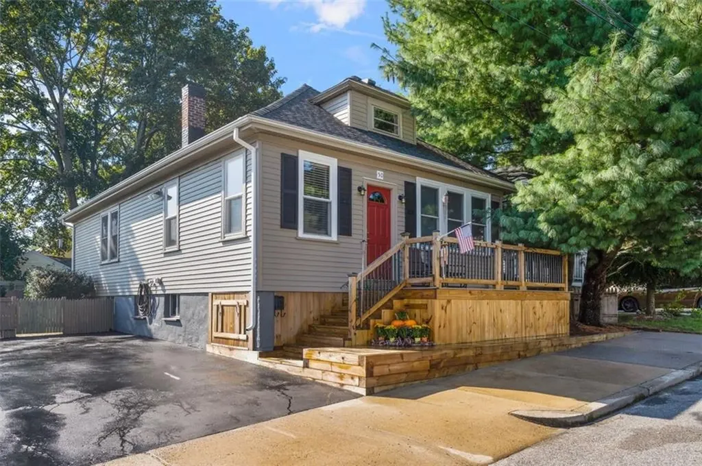 50 Vivian Avenue Pawtucket RI 02860