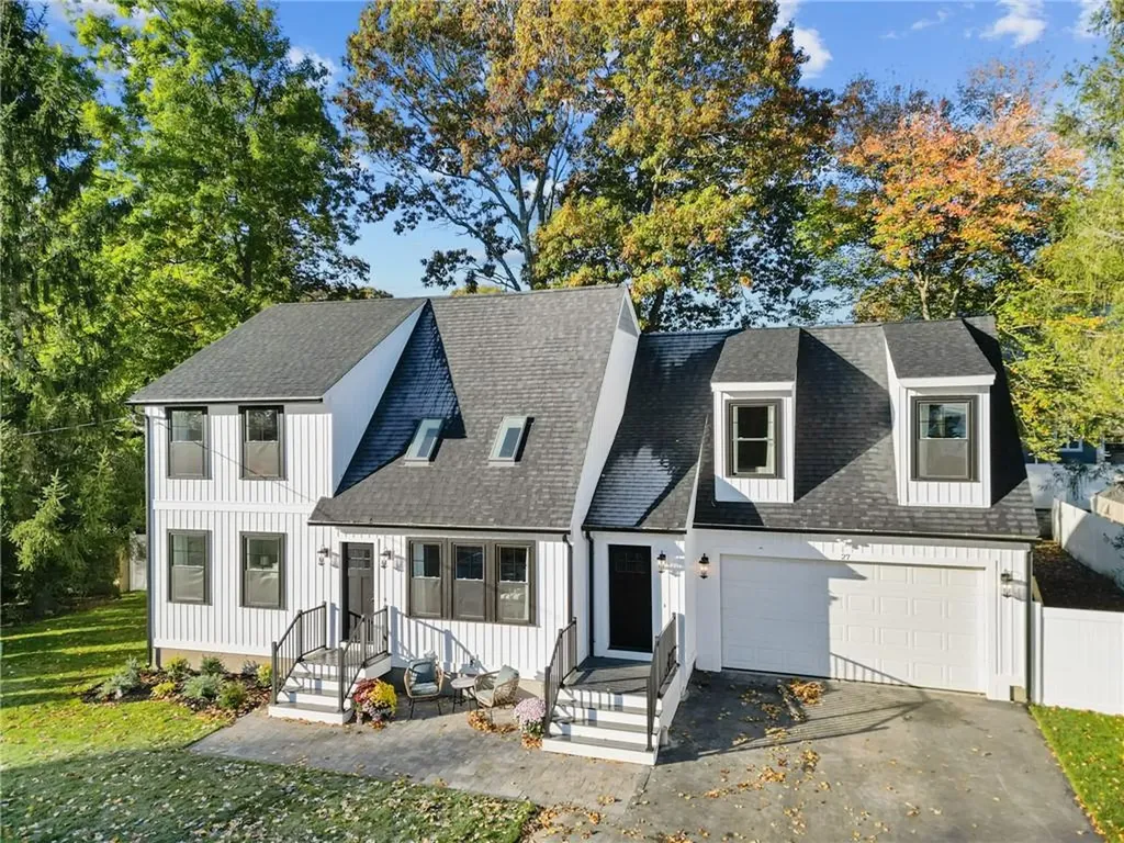 27 Cedar Drive Bristol RI 02809