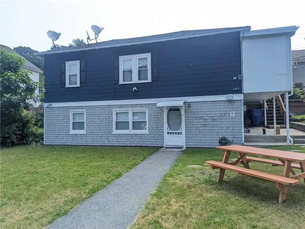 1545 Main Street West Warwick RI 02893