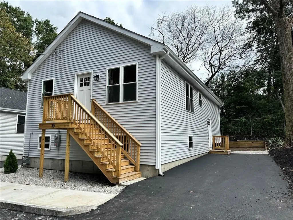 39 Derry Street Providence RI 02908
