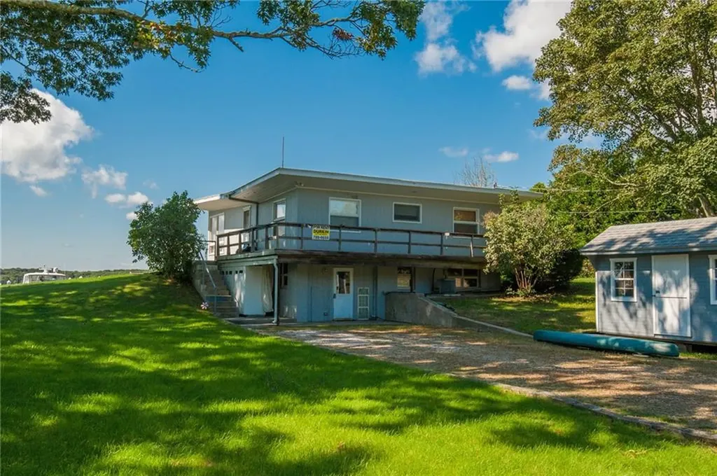 36 Cedar Island Road Narragansett RI 02882