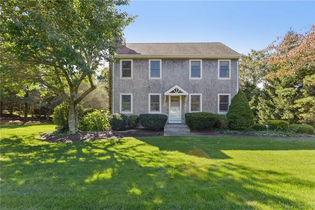 32 Rock Ridge Road Westerly RI 02891
