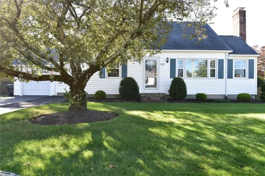 170 Pilgrim Parkway Warwick RI 02888