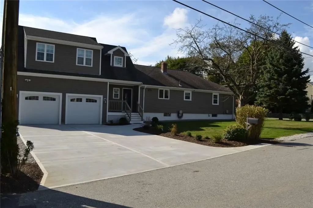 266 Angell Road Lincoln RI 02865