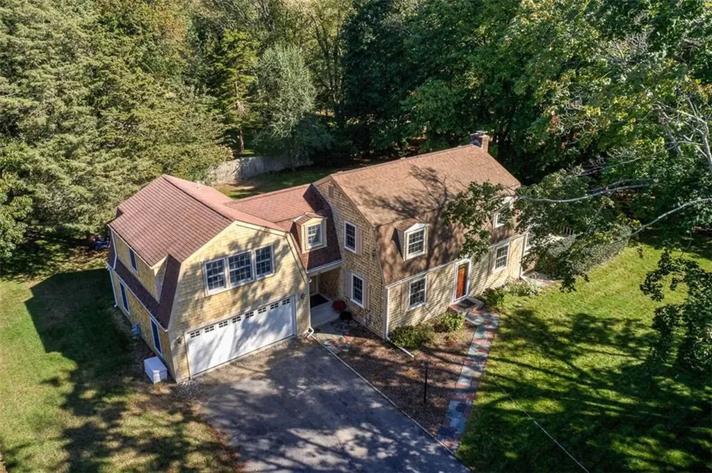 18 Opechee Drive Barrington RI 02806