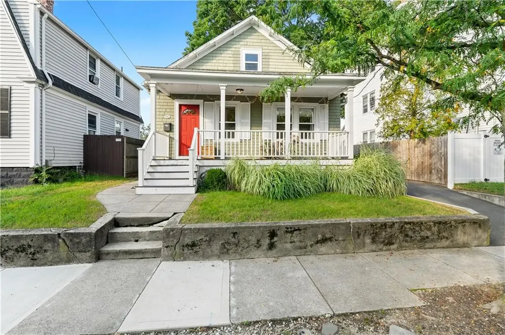 60 Stadden Street Providence RI 02907