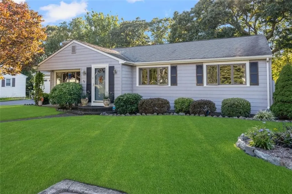 2 Arlington Drive Lincoln RI 02865