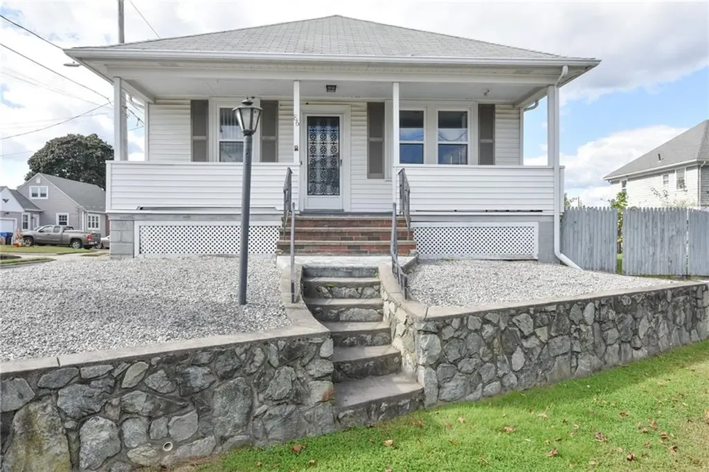 86 Southern Street Cranston RI 02920