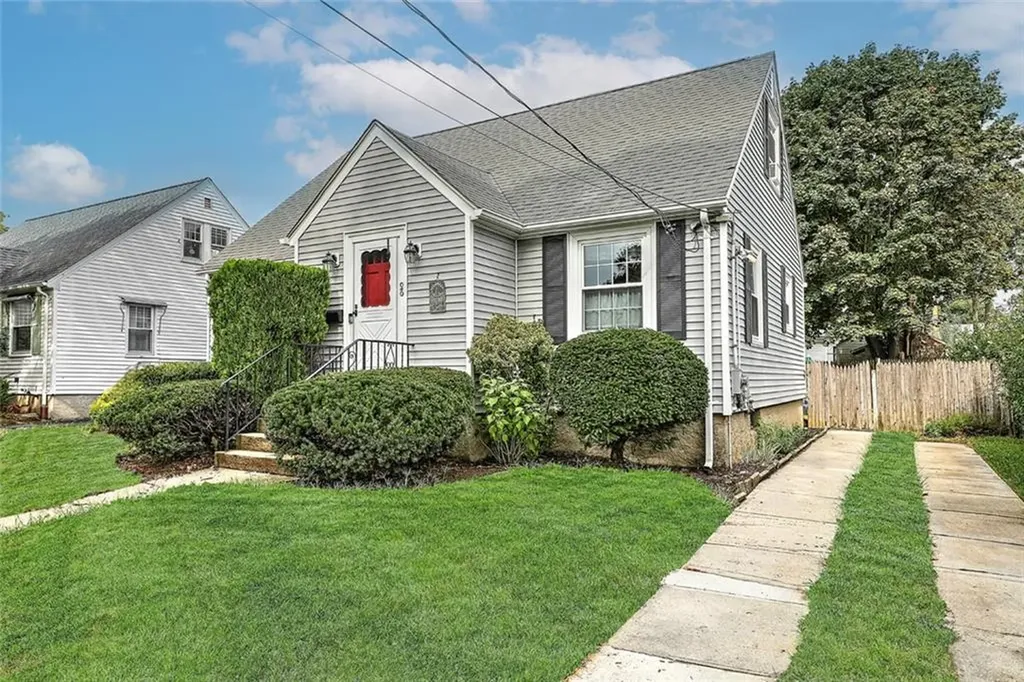 96 Beech Avenue Cranston RI 02910