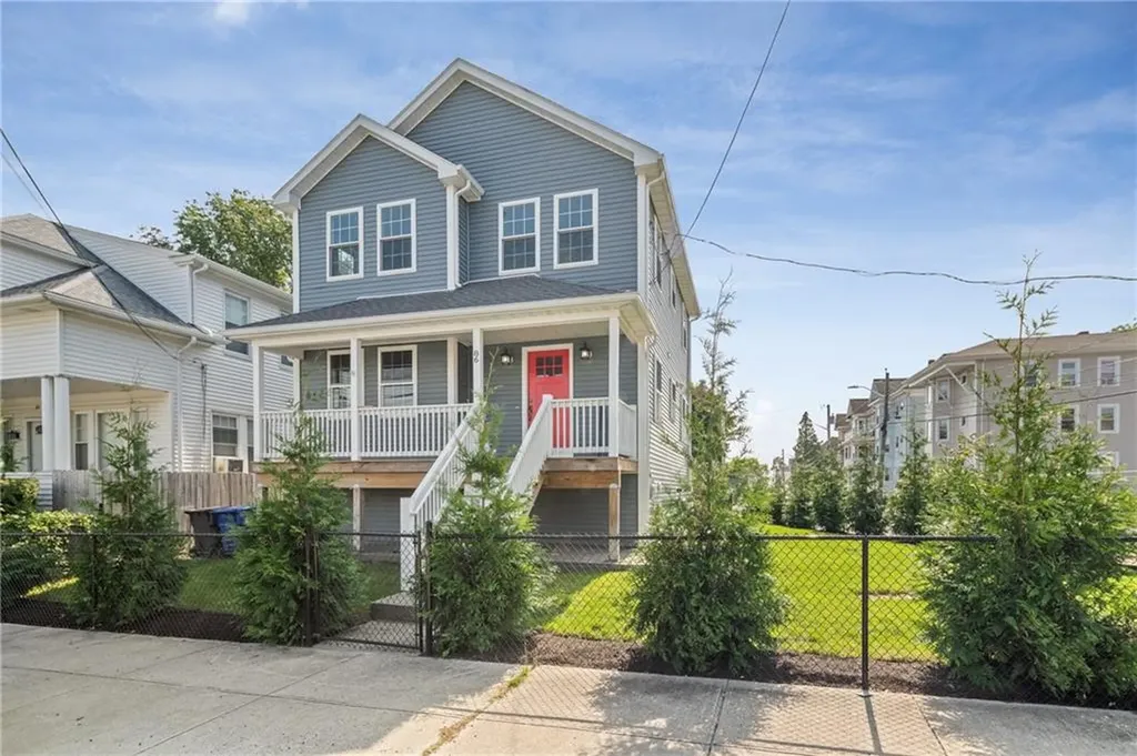 86 Armington Avenue Providence RI 02908