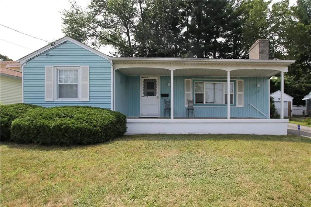 489 Pleasant Street Pawtucket RI 02860