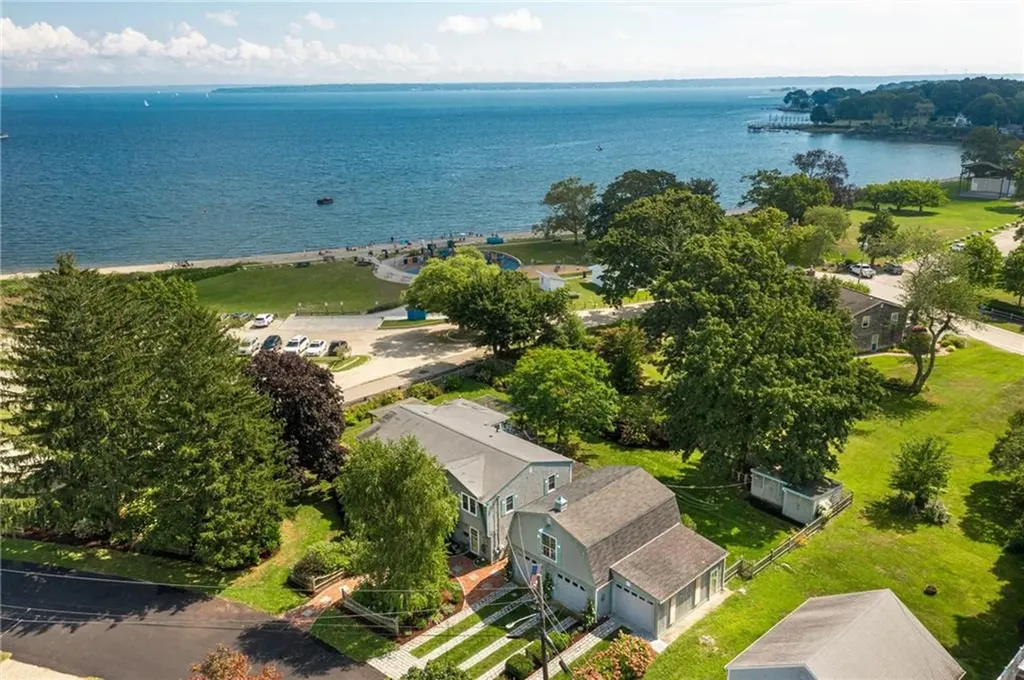 21 Wright Lane North Kingstown RI 02852