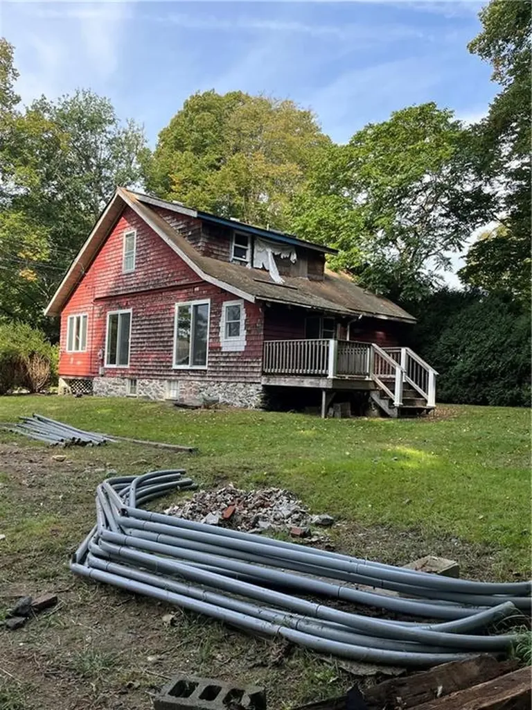 11 Pierce Avenue Jamestown RI 02835
