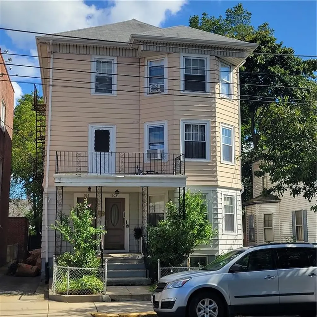 506 508 Pawtucket Avenue Pawtucket RI 02860
