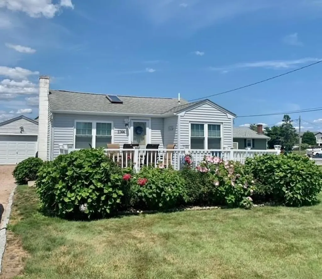 1144 Point Judith Road Narragansett RI 02882