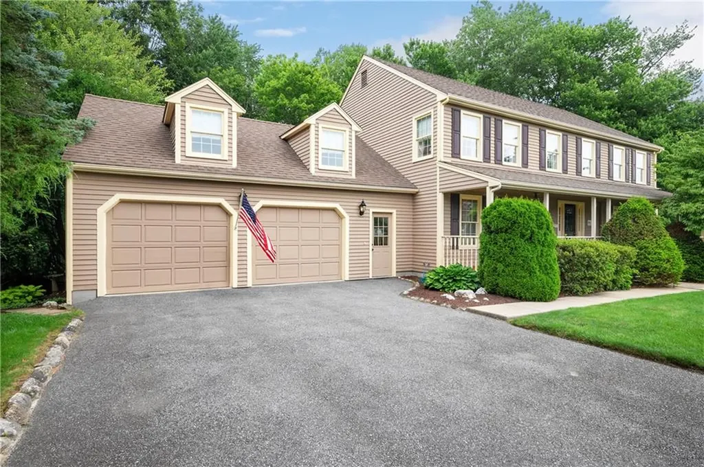 48 Windsong Road Cumberland RI 02864