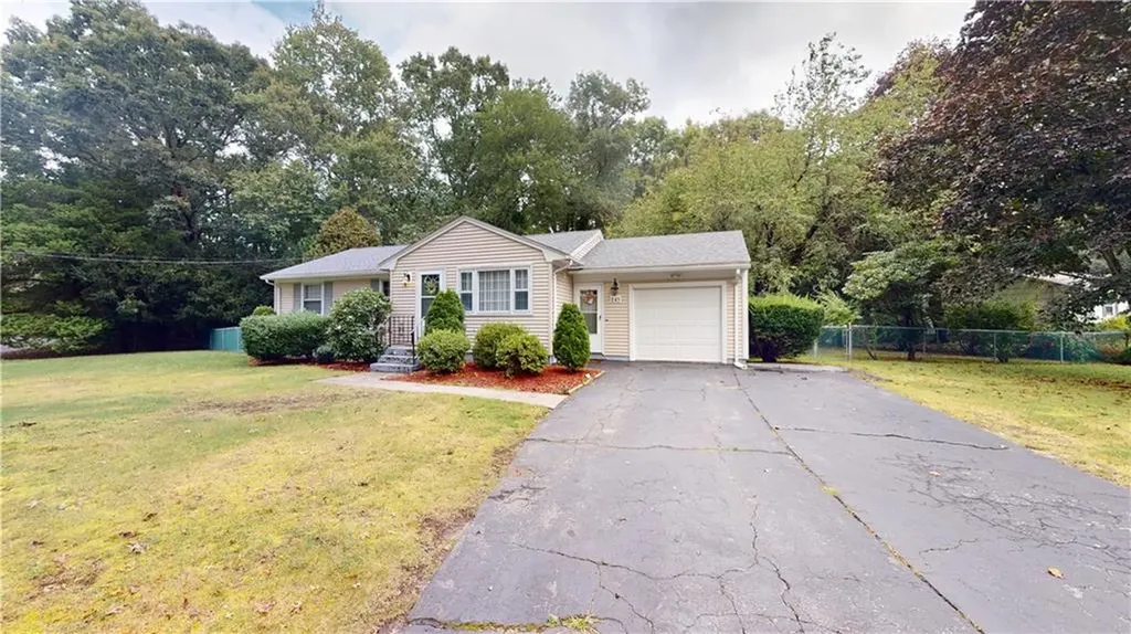 145 Woodcrest Road Warwick RI 02889