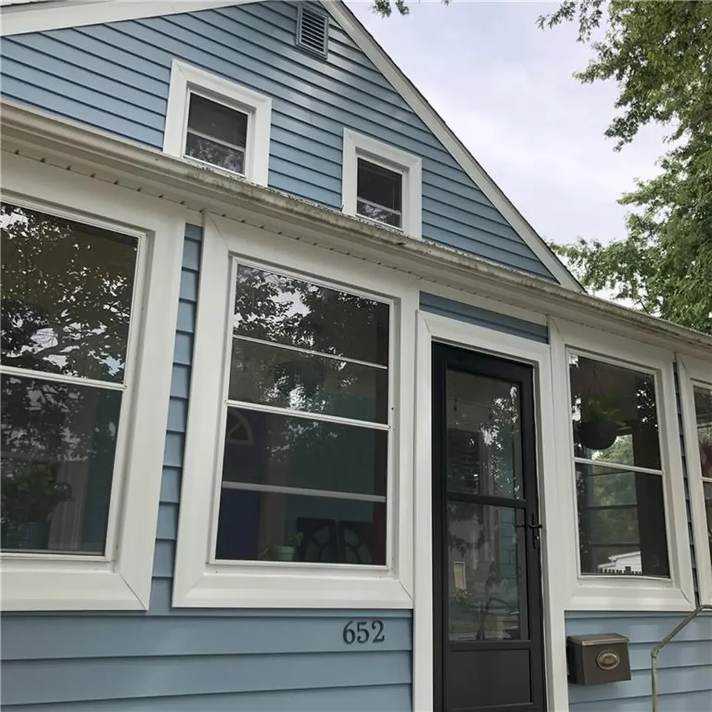 652 Oakland Beach Avenue Warwick RI 02889