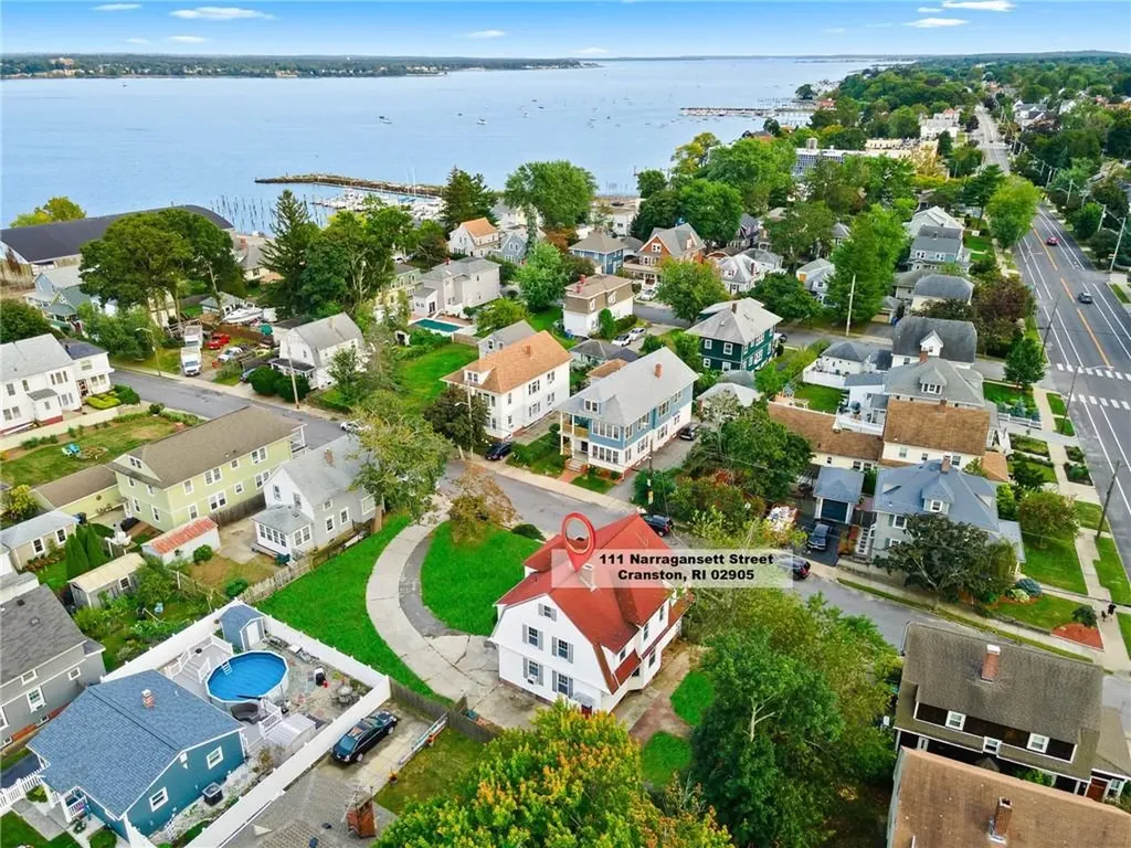 111 Narragansett Street Cranston RI 02905