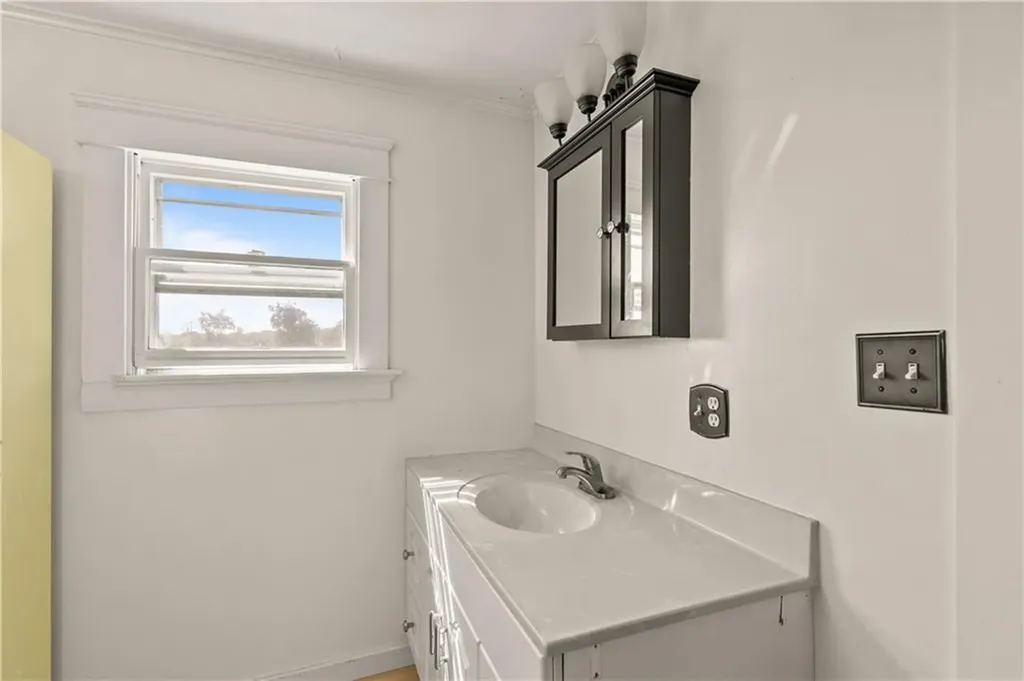 141 South Of Commons Road Little Compton RI 02837