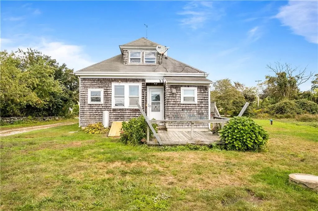 141 South Of Commons Road Little Compton RI 02837