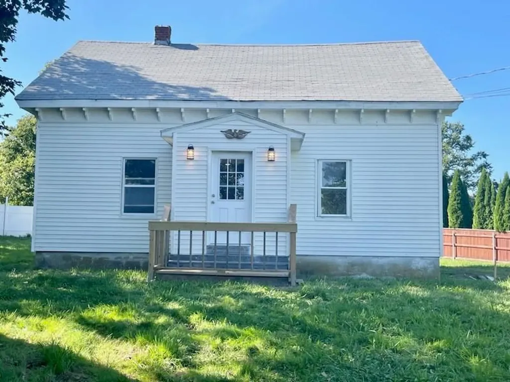 2 Judith Court Middletown RI 02842