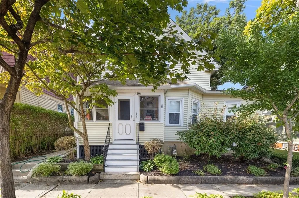 143 6th Street Providence RI 02906