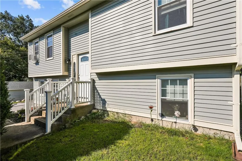 17 Aldrich Street West Warwick RI 02893