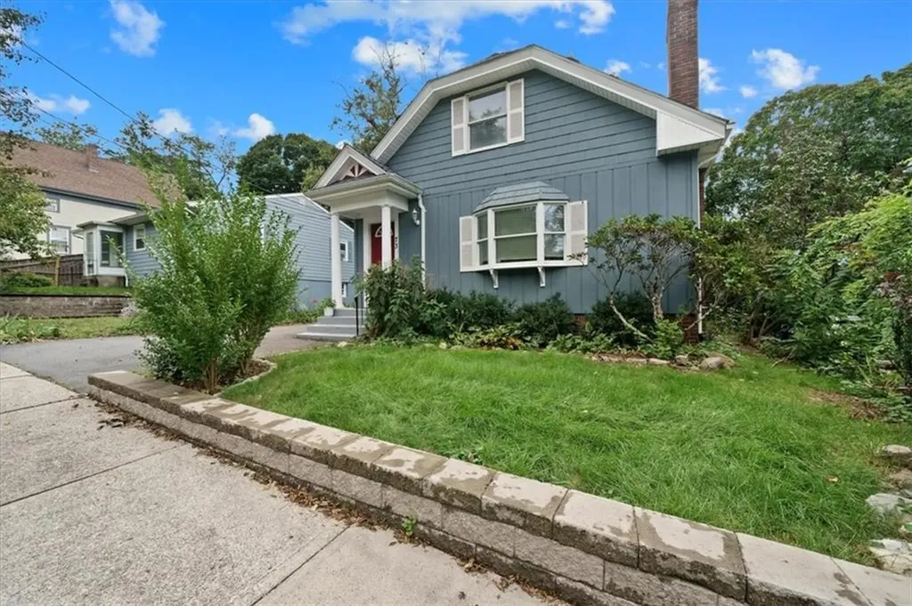 73 3rd Street Providence RI 02906